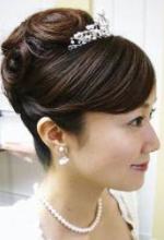 品のある花嫁アップヘアー