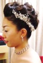 披露宴ヘアーかっこ良く