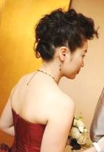 ショートヘアー高い位置からモヒカンヘア