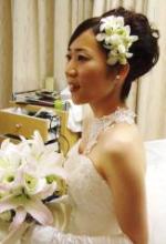 ブライダルアップヘアーデンファレのお花