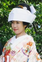 打ち掛けヘアメイク角隠し