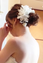 ヘアアレンジ花飾り