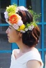 ボブヘアー花冠の花嫁