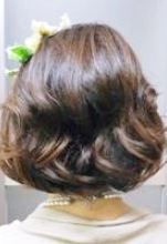 動きのあるボブスタイル
