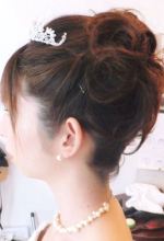 ねじりアップショートヘアー